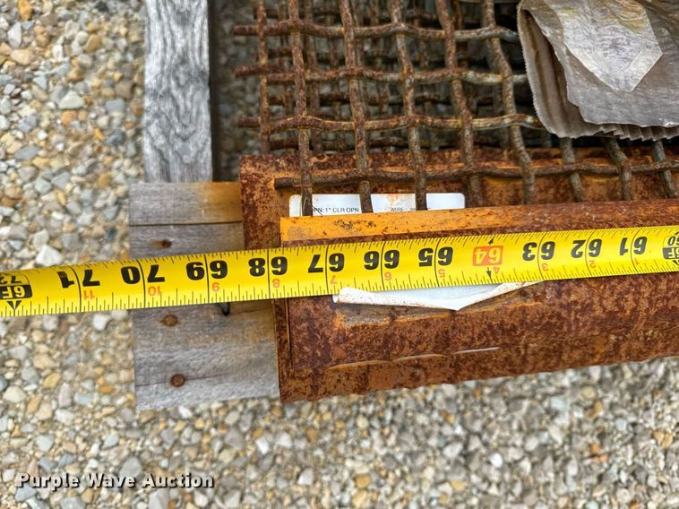 image for item DO2204 2012 Sandvik QE440  screening plant