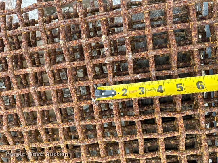 image for item DO2204 2012 Sandvik QE440  screening plant