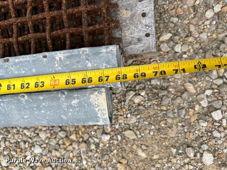 image for item DO2204 2012 Sandvik QE440  screening plant