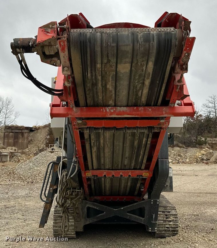 image for item DO2205 2014 Sandvik QS331  crushing plant