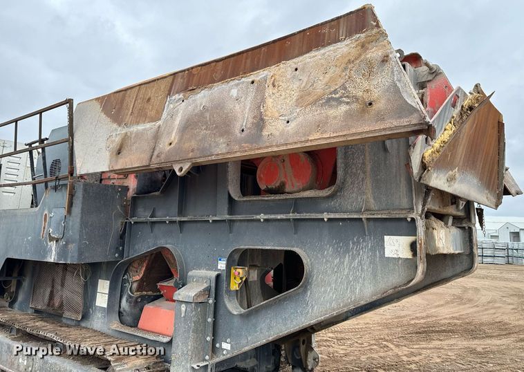image for item DO2207 2013 Sandvik QJ341  crusher