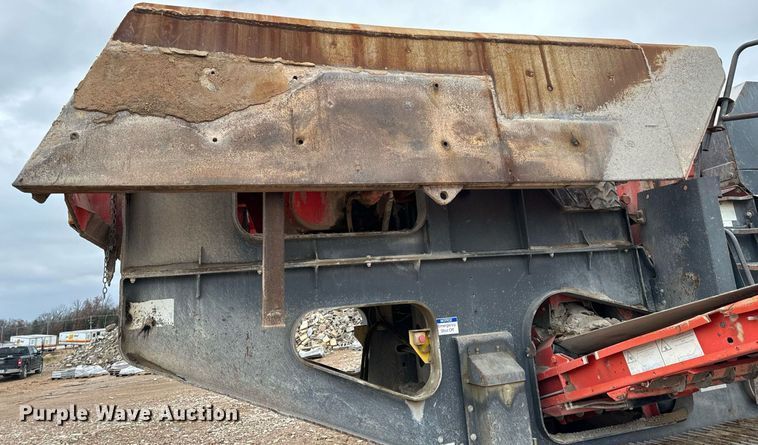 image for item DO2207 2013 Sandvik QJ341  crusher