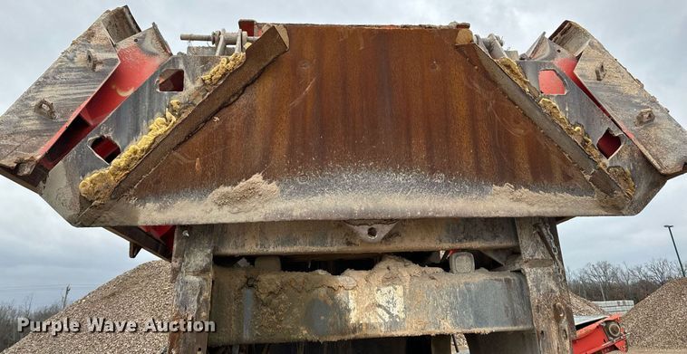 image for item DO2207 2013 Sandvik QJ341  crusher