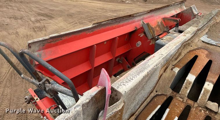 image for item DO2207 2013 Sandvik QJ341  crusher