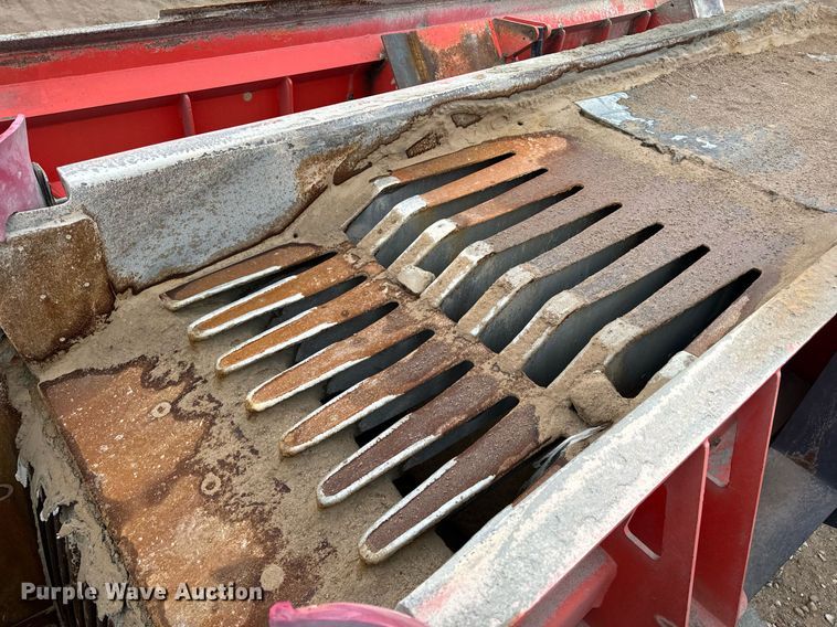 image for item DO2207 2013 Sandvik QJ341  crusher