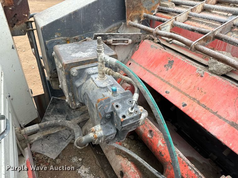 image for item DO2207 2013 Sandvik QJ341  crusher