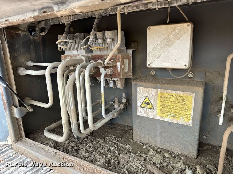 image for item DO2207 2013 Sandvik QJ341  crusher