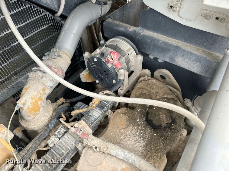 image for item DO2207 2013 Sandvik QJ341  crusher