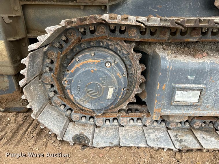 image for item DO2207 2013 Sandvik QJ341  crusher
