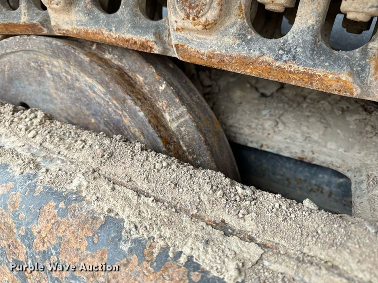 image for item DO2207 2013 Sandvik QJ341  crusher