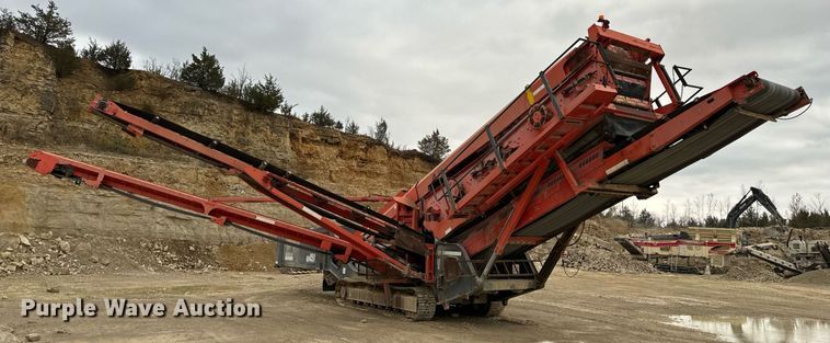 image for item DO2208 2013 Sandvik QA451  screening plant