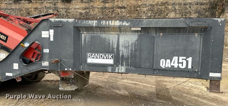 image for item DO2208 2013 Sandvik QA451  screening plant