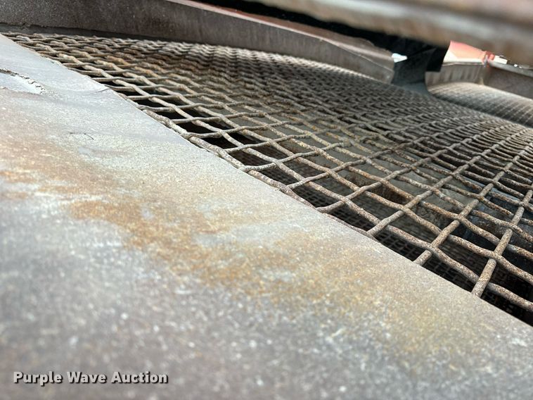 image for item DO2208 2013 Sandvik QA451  screening plant