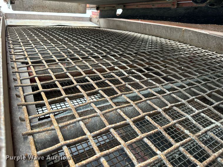 image for item DO2208 2013 Sandvik QA451  screening plant