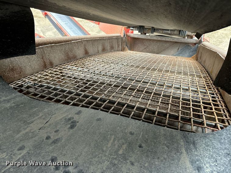 image for item DO2208 2013 Sandvik QA451  screening plant