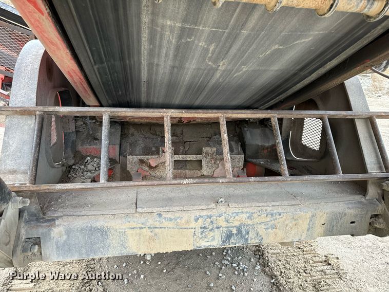 image for item DO2208 2013 Sandvik QA451  screening plant