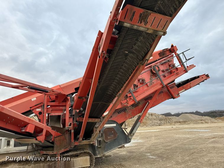 image for item DO2208 2013 Sandvik QA451  screening plant