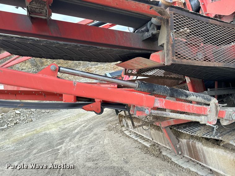 image for item DO2208 2013 Sandvik QA451  screening plant