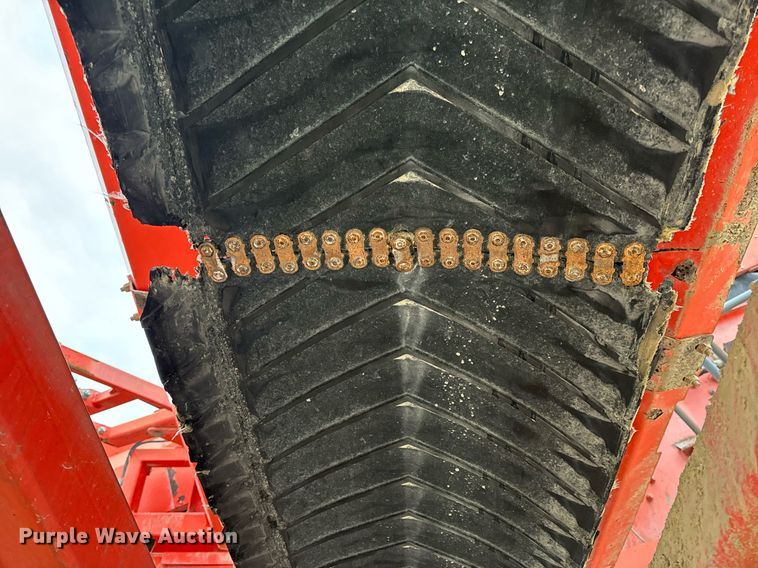 image for item DO2208 2013 Sandvik QA451  screening plant