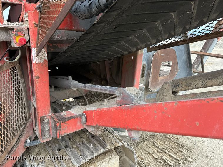 image for item DO2208 2013 Sandvik QA451  screening plant