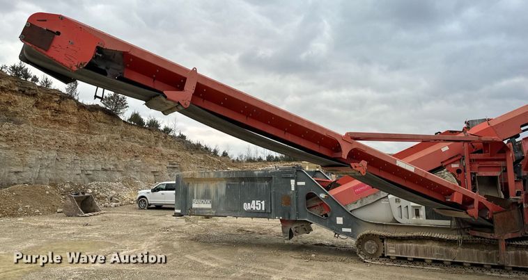 image for item DO2208 2013 Sandvik QA451  screening plant