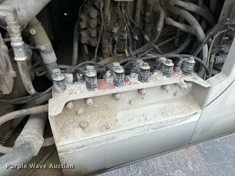 image for item DO2208 2013 Sandvik QA451  screening plant