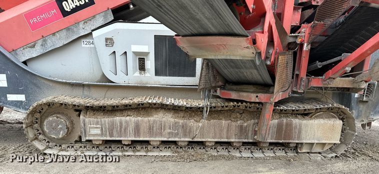 image for item DO2208 2013 Sandvik QA451  screening plant