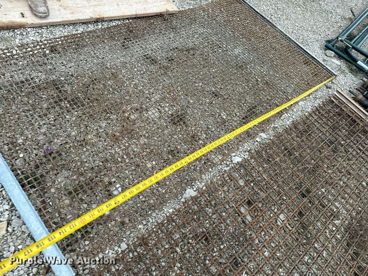 image for item DO2208 2013 Sandvik QA451  screening plant