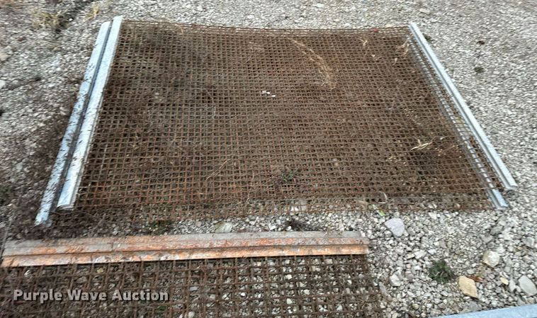 image for item DO2208 2013 Sandvik QA451  screening plant