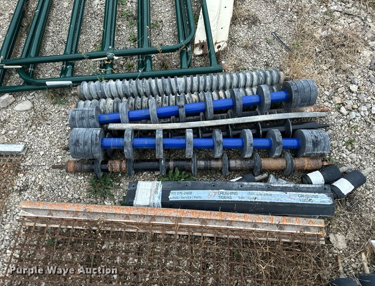 image for item DO2208 2013 Sandvik QA451  screening plant