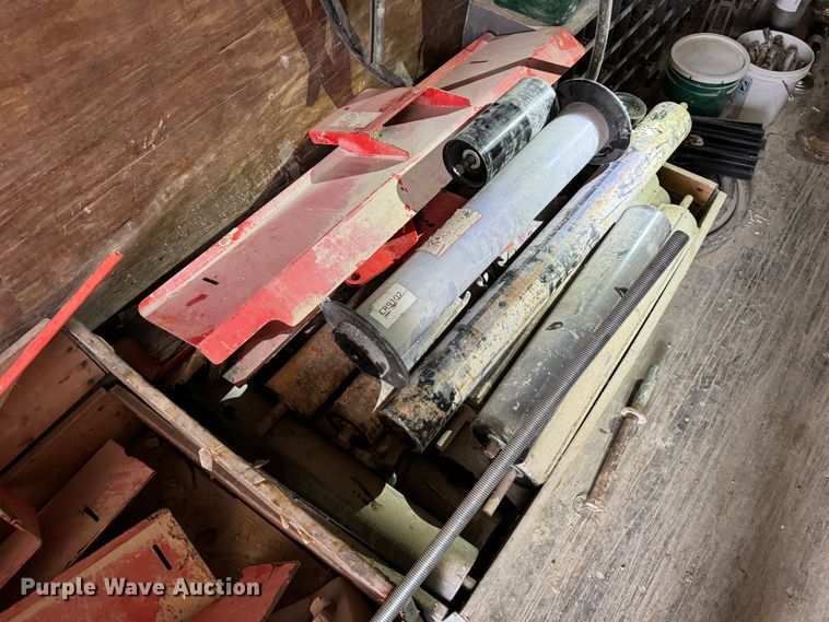 image for item DO2208 2013 Sandvik QA451  screening plant