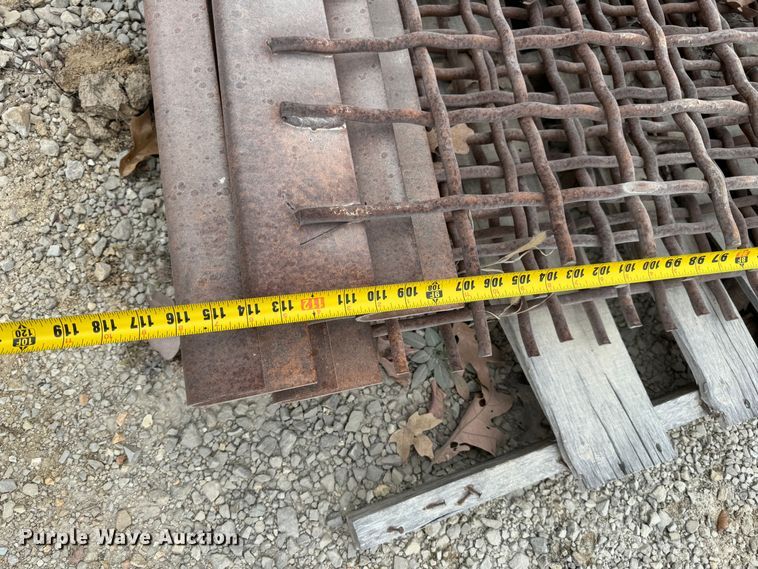 image for item DO2208 2013 Sandvik QA451  screening plant