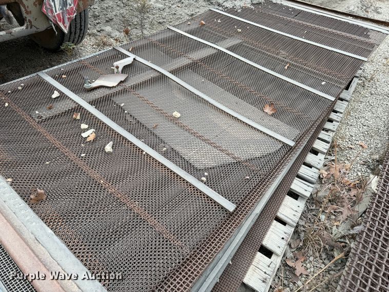 image for item DO2208 2013 Sandvik QA451  screening plant