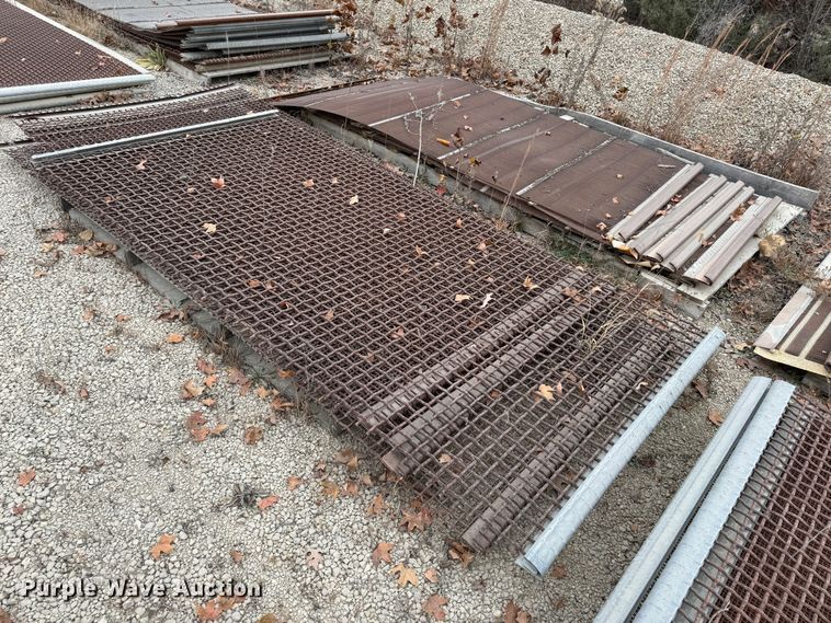 image for item DO2208 2013 Sandvik QA451  screening plant