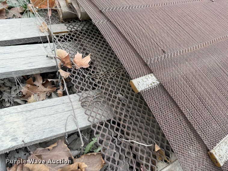 image for item DO2208 2013 Sandvik QA451  screening plant