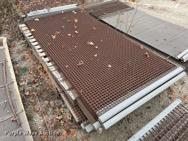 image for item DO2208 2013 Sandvik QA451  screening plant