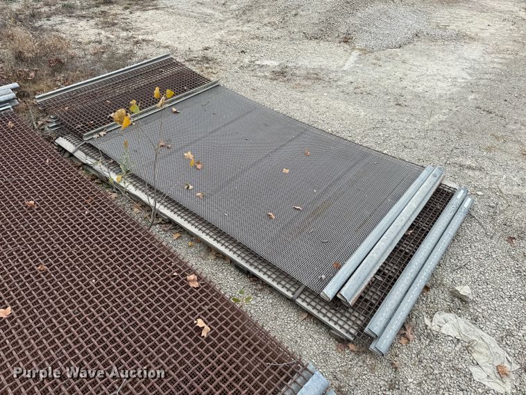 image for item DO2208 2013 Sandvik QA451  screening plant