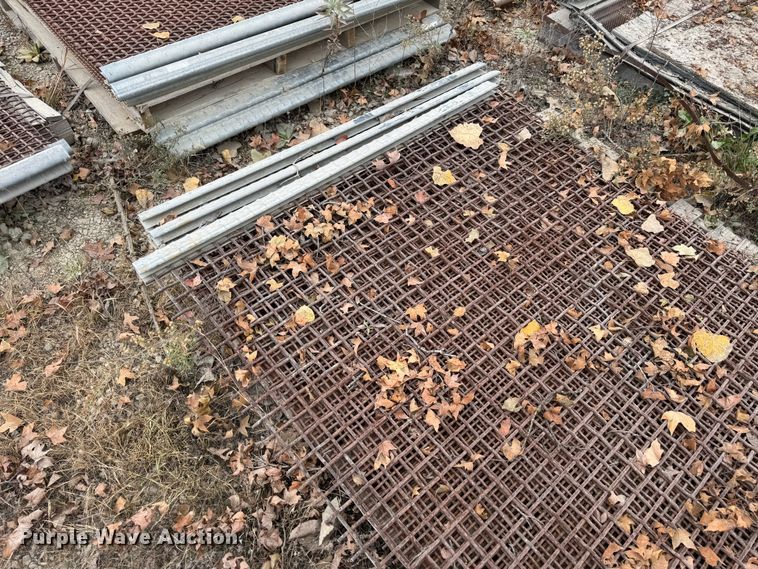 image for item DO2208 2013 Sandvik QA451  screening plant