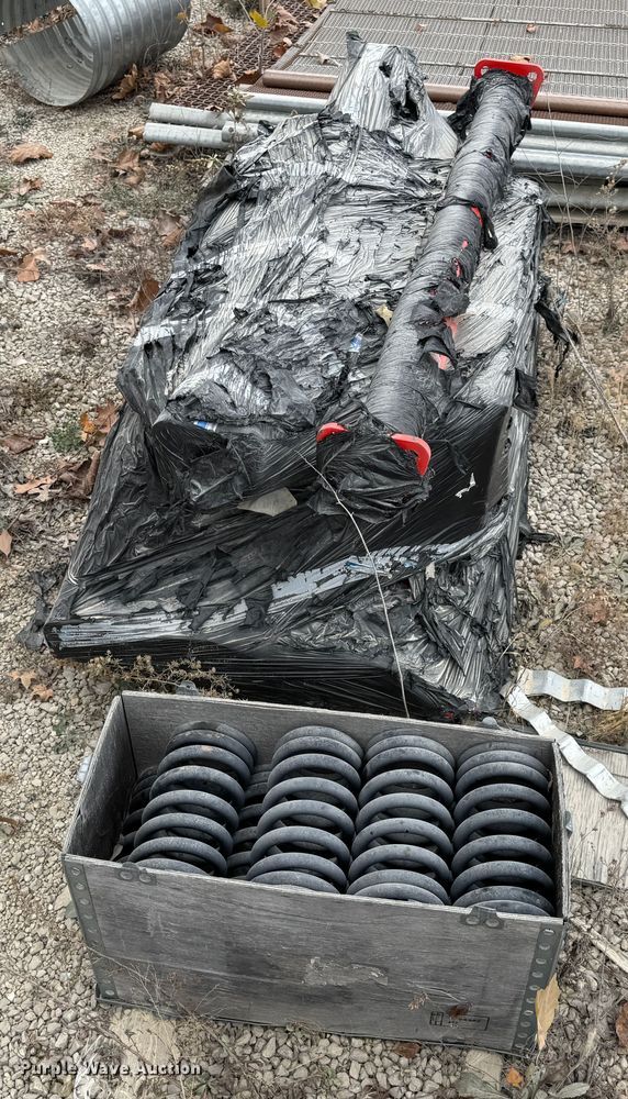 image for item DO2208 2013 Sandvik QA451  screening plant