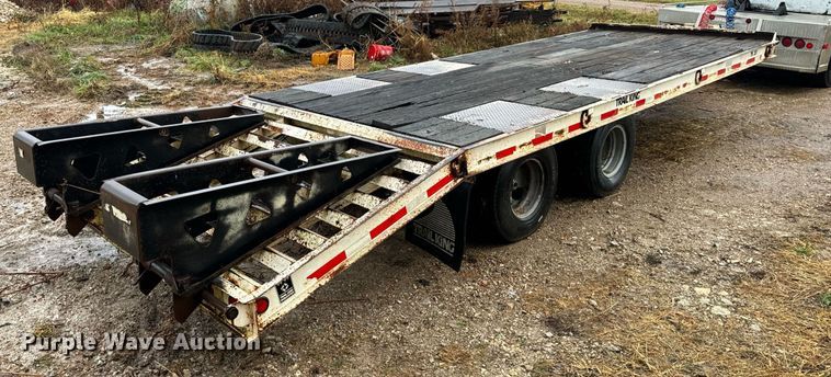 image for item DO2209 2000 Trail King TK20-2400  equipment trailer