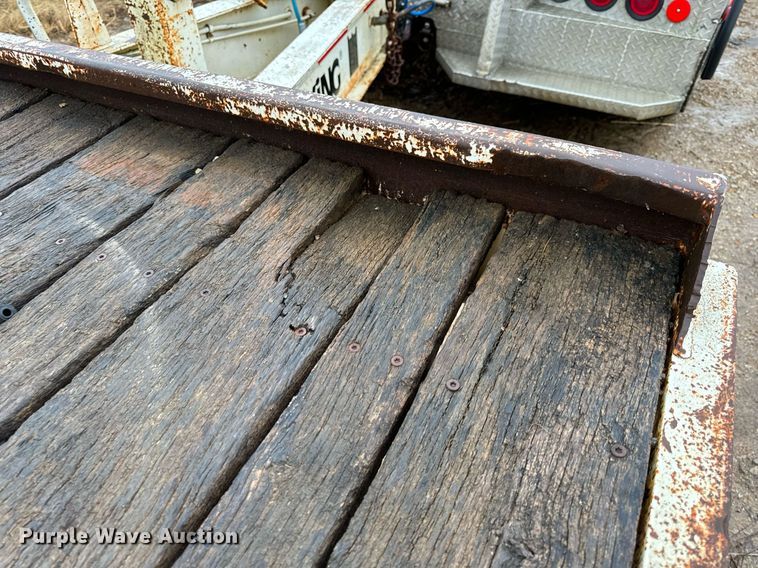 image for item DO2209 2000 Trail King TK20-2400  equipment trailer