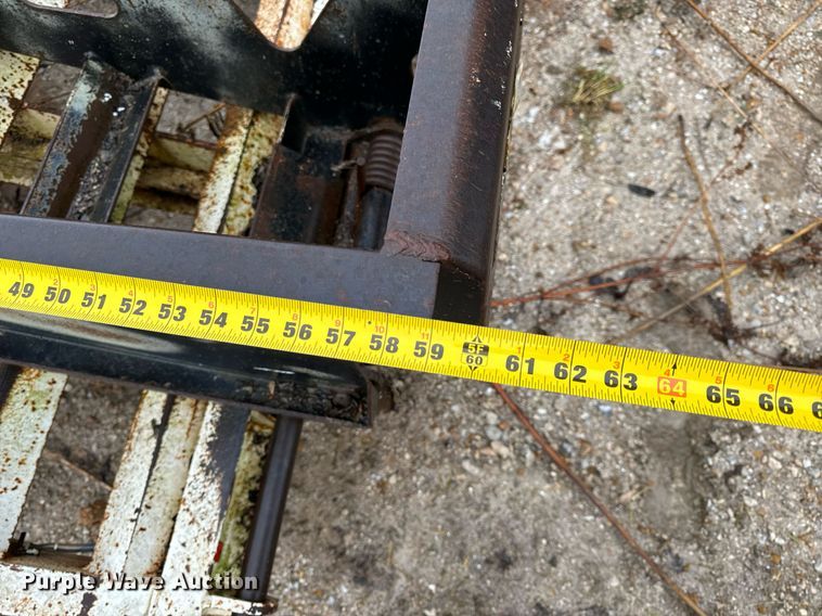 image for item DO2209 2000 Trail King TK20-2400  equipment trailer