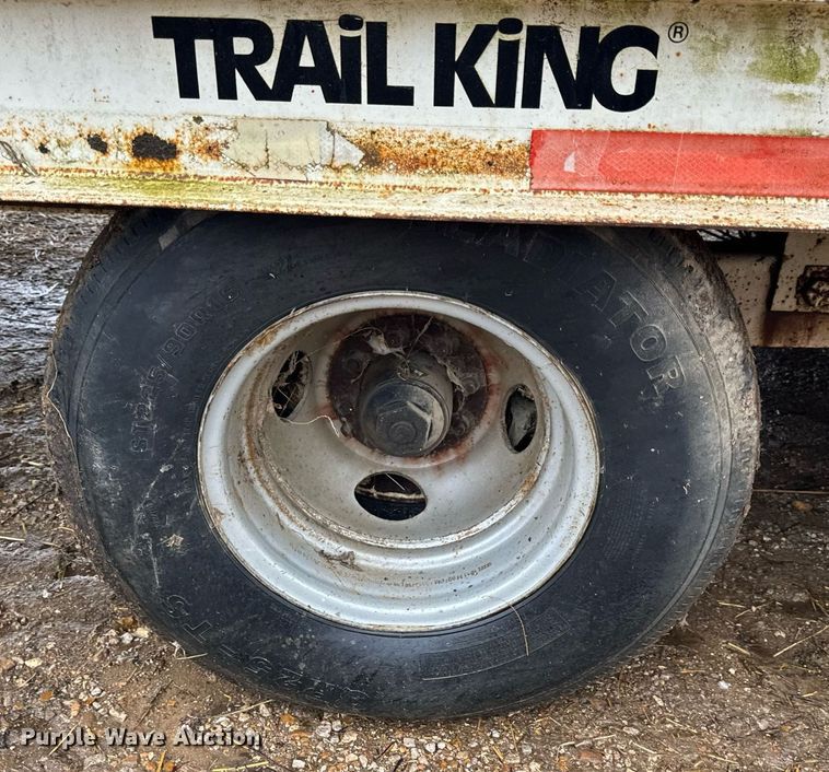 image for item DO2209 2000 Trail King TK20-2400  equipment trailer