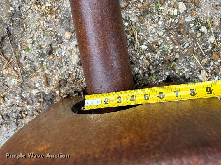 image for item DO2210 Caterpillar H115  breaker