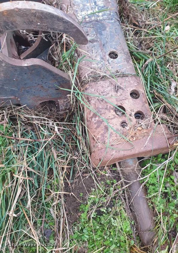 image for item DO2210 Caterpillar H115  breaker