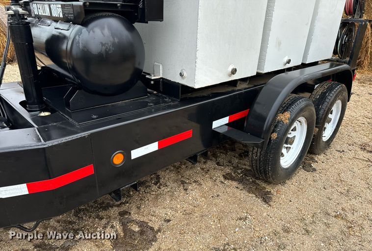 image for item DO2212 Shop built  lube trailer