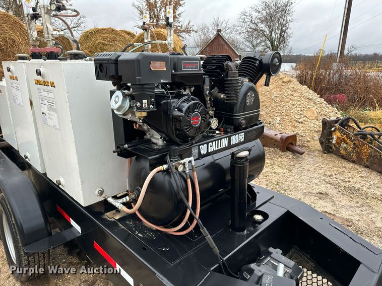 image for item DO2212 Shop built  lube trailer