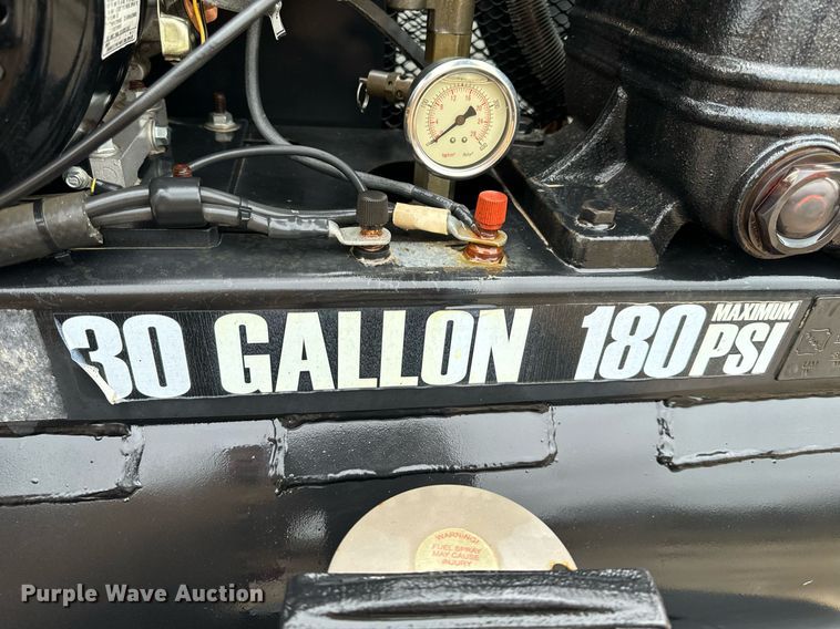 image for item DO2212 Shop built  lube trailer