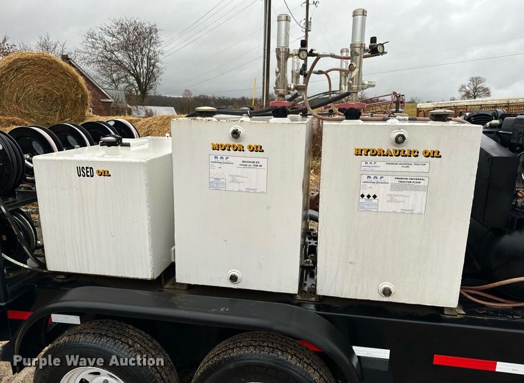 image for item DO2212 Shop built  lube trailer