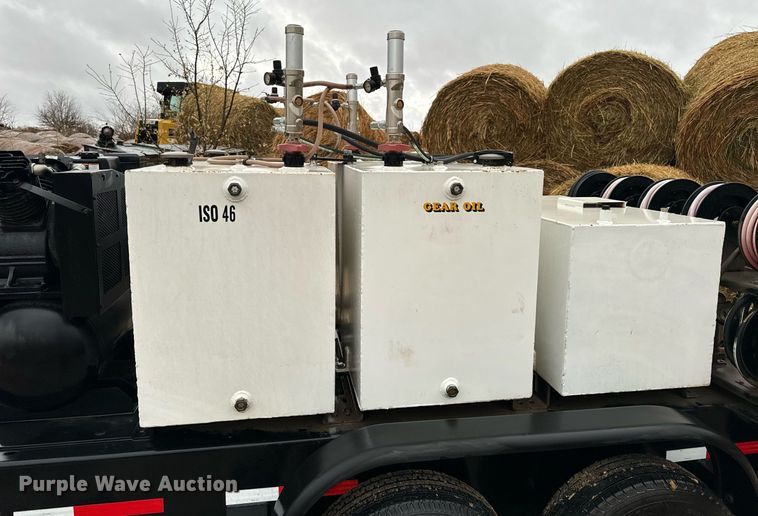 image for item DO2212 Shop built  lube trailer